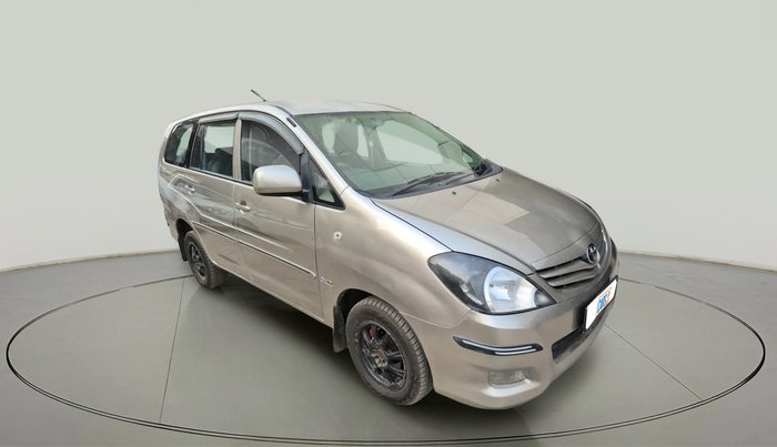 2011 Toyota Innova 2.5 G2 8STR, Diesel, Manual, 1,34,624 km, exterior