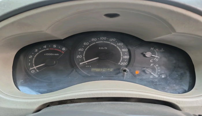 2011 Toyota Innova 2.5 G2 8STR, Diesel, Manual, 1,34,624 km, interior