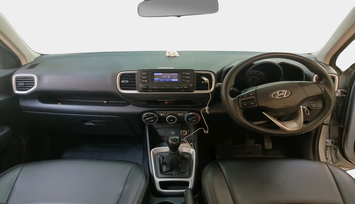 2020 Hyundai VENUE S 1.2, Petrol, Manual, 39,623 km, interior
