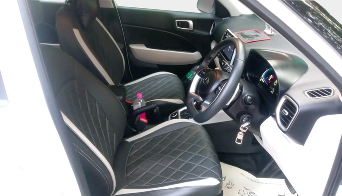 2024 Hyundai VENUE S (O) 1.0 Turbo Petrol DCT, Petrol, Automatic, 18,746 km, interior