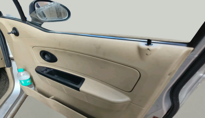 2011 Chevrolet Spark LS 1.0, Petrol, Manual, 32,557 km, interior