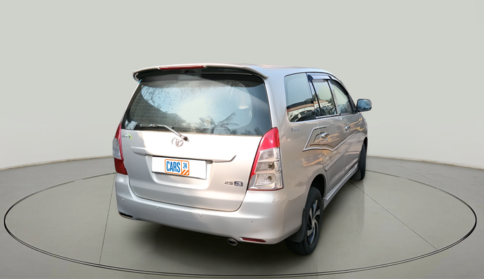 2012 Toyota Innova GX 2.5 7 STR, Diesel, Manual, 2,02,982 km, exterior