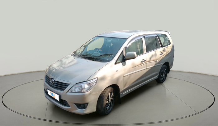 2012 Toyota Innova GX 2.5 7 STR, Diesel, Manual, 2,02,982 km, exterior