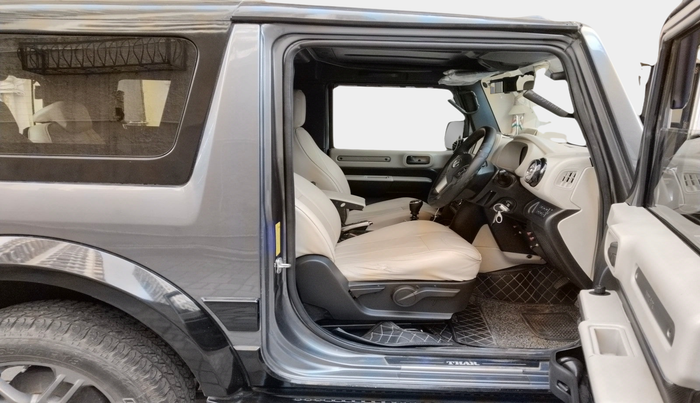 2022 Mahindra Thar LX HT PETROL 4WD MT, Petrol, Manual, 20,717 km, interior