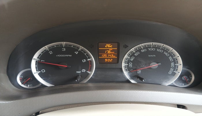 2013 Maruti Ertiga ZDI, Diesel, Manual, 1,35,143 km, interior