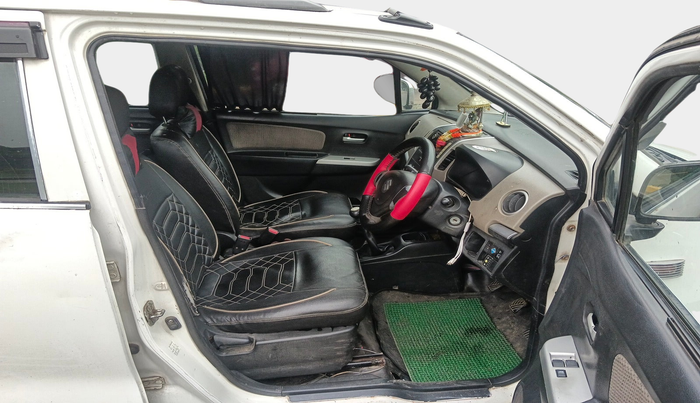 2013 Maruti Wagon R 1.0 LXI CNG, Petrol, Manual, 1,63,992 km, interior