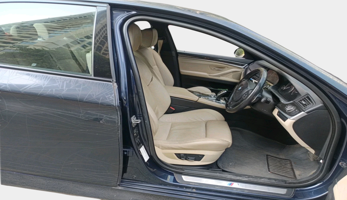 2013 BMW 5 Series 530D 3.0, Diesel, Automatic, 83,688 km, interior