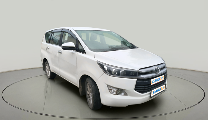 2017 Toyota Innova Crysta 2.8 ZX AT 7 STR, Diesel, Automatic, 31,769 km, exterior