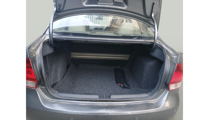 2014 Volkswagen Vento HIGHLINE DIESEL 1.6, Diesel, Manual, 53,511 km, exterior