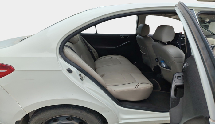 2015 Tata Zest XT PETROL, Petrol, Manual, 85,601 km, interior