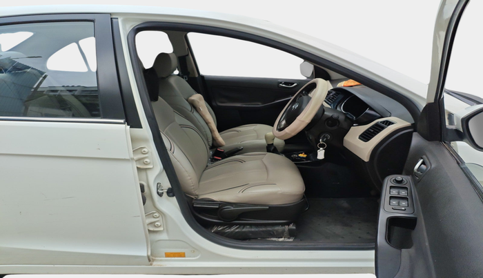 2015 Tata Zest XT PETROL, Petrol, Manual, 85,601 km, interior