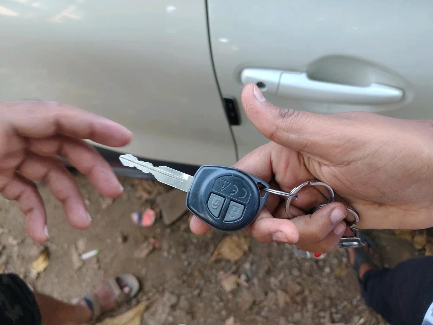 2023 Maruti FRONX DELTA PLUS 1.2L AGS, Petrol, Automatic, 25,000 km, interior