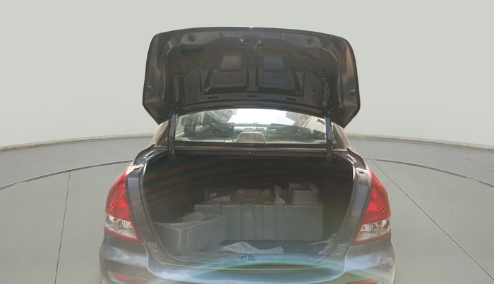 2011 Maruti Swift Dzire LXI, Petrol, Manual, 2,24,714 km, exterior