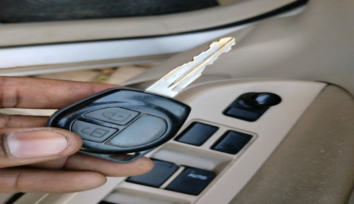 2017 Maruti Ertiga VXI CNG, Petrol, Manual, 69,110 km, interior