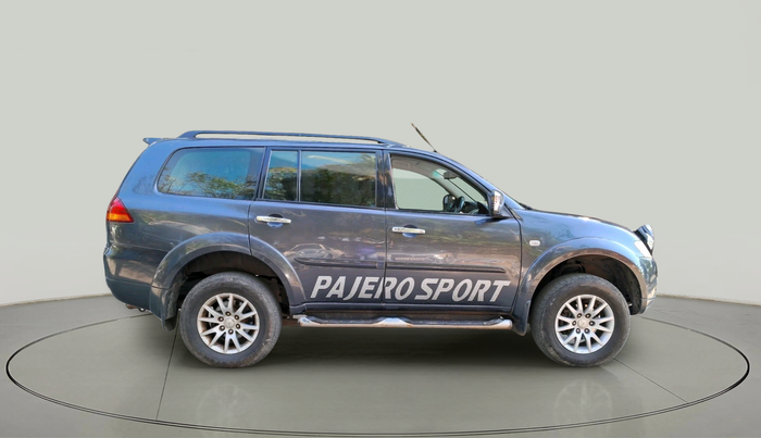 2013 Mitsubishi Pajero Sport 2.5 MT 4X4, Diesel, Manual, 83,564 km, exterior