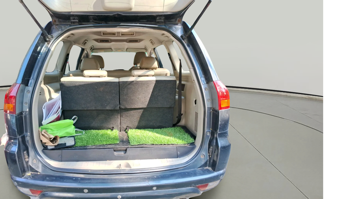 2013 Mitsubishi Pajero Sport 2.5 MT 4X4, Diesel, Manual, 83,564 km, exterior