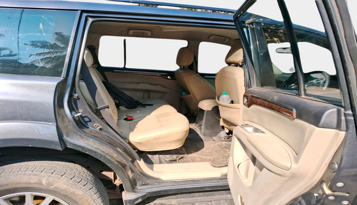 2013 Mitsubishi Pajero Sport 2.5 MT 4X4, Diesel, Manual, 83,564 km, interior