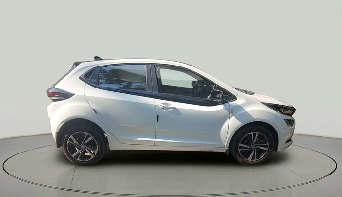2024 Tata ALTROZ XZA + SUNROOF, Petrol, Automatic, 10,816 km, exterior
