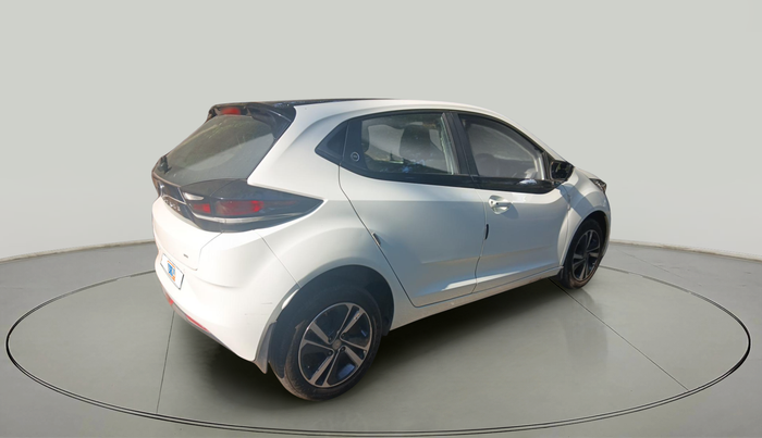 2024 Tata ALTROZ XZA + SUNROOF, Petrol, Automatic, 10,816 km, exterior
