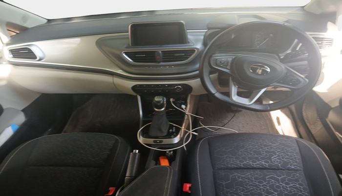 2024 Tata ALTROZ XZA + SUNROOF, Petrol, Automatic, 10,816 km, interior