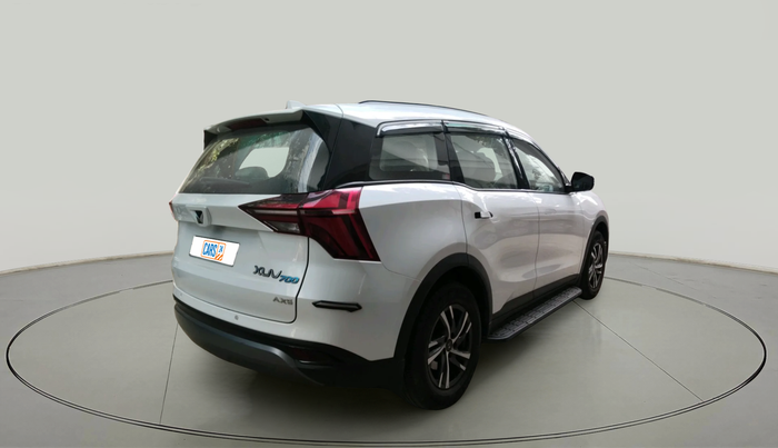 2023 Mahindra XUV700 AX 5 D AT 7 STR, Diesel, Automatic, 29,747 km, exterior