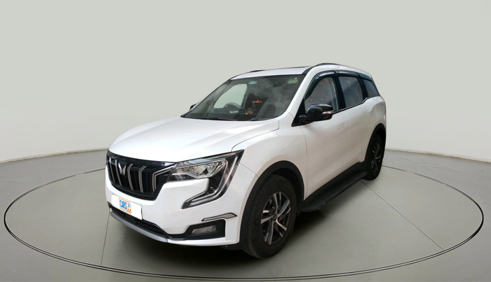 2023 Mahindra XUV700 AX 5 D AT 7 STR, Diesel, Automatic, 29,747 km, exterior