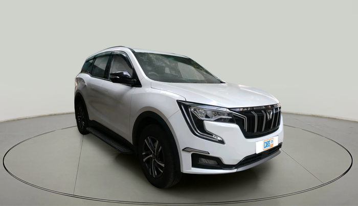 2023 Mahindra XUV700 AX 5 D AT 7 STR, Diesel, Automatic, 29,747 km, exterior