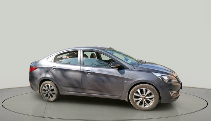 2015 Hyundai Verna FLUIDIC 1.6 CRDI SX 4S, Diesel, Manual, 40,210 km, exterior