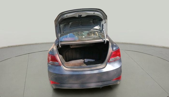 2015 Hyundai Verna FLUIDIC 1.6 CRDI SX 4S, Diesel, Manual, 40,210 km, exterior