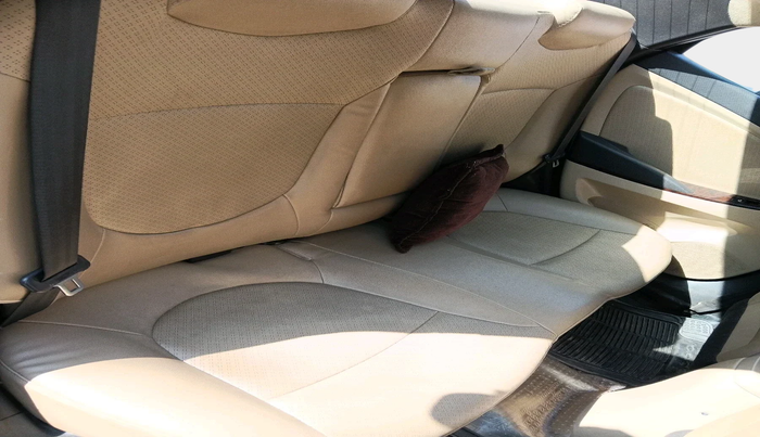 2015 Hyundai Verna FLUIDIC 1.6 CRDI SX 4S, Diesel, Manual, 40,210 km, interior