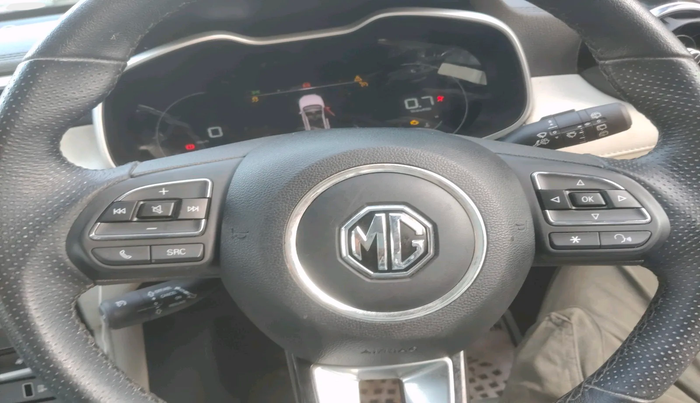 2022 MG ASTOR SHARP 1.5 MT, Petrol, Manual, 4,735 km, interior
