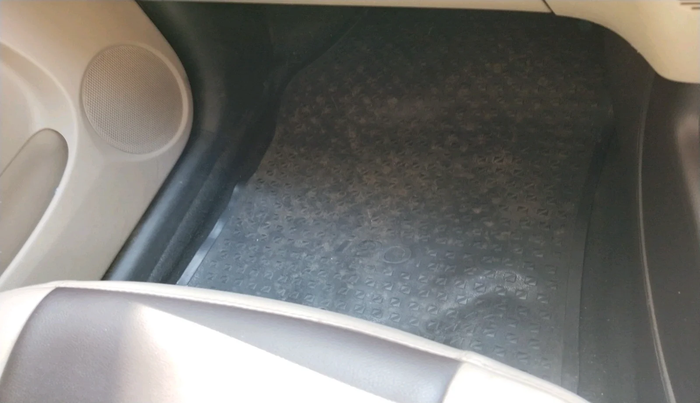 2012 Hyundai i20 SPORTZ 1.2, Petrol, Manual, 98,463 km, interior