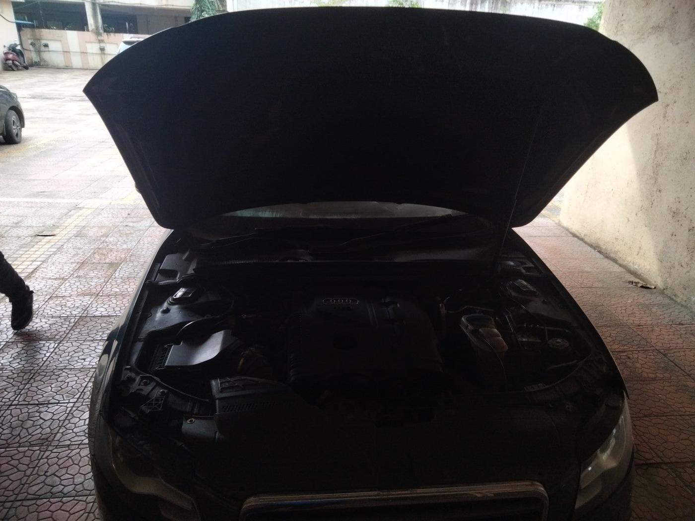 2010 Audi A4 2.0 TFSI, Petrol, Automatic, 12,345 km, exterior