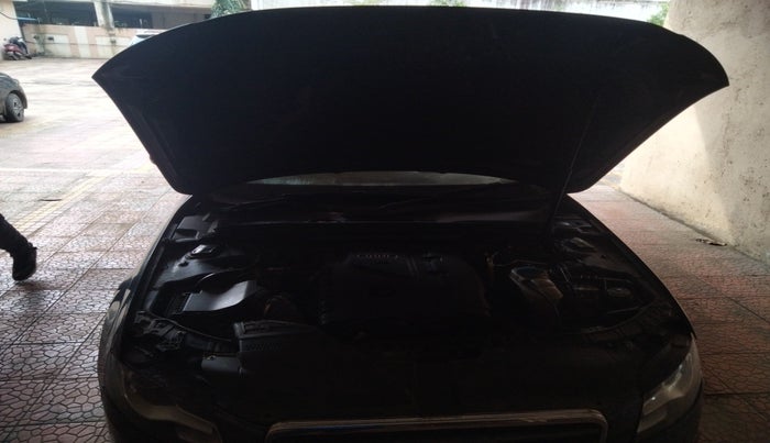 2010 Audi A4 2.0 TFSI, Petrol, Automatic, 12,345 km, exterior