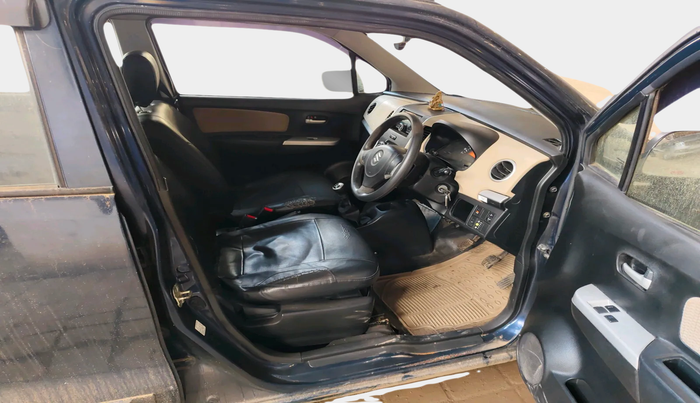 2018 Maruti Wagon R 1.0 LXI CNG, Petrol, Manual, 90,984 km, interior