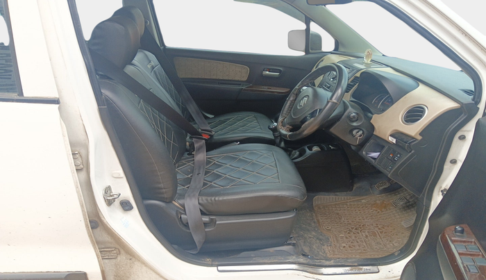 2017 Maruti Wagon R 1.0 VXI ABS, Petrol, Manual, 35,680 km, interior