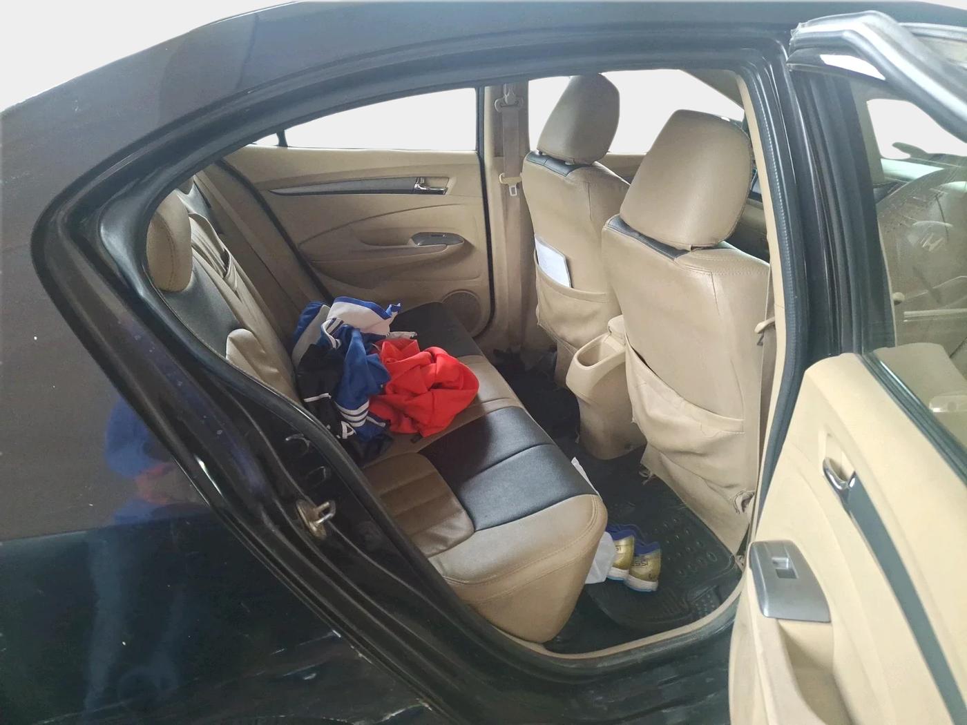 2012 Honda City 1.5L I-VTEC V MT, Petrol, Manual, 1,55,595 km, interior