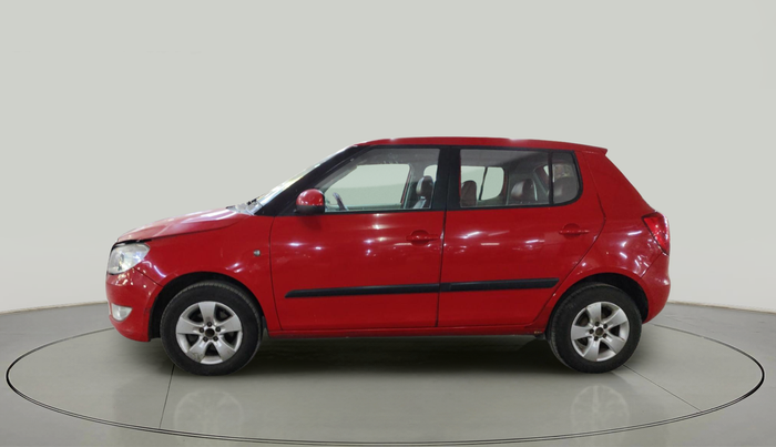 2011 Skoda Fabia ELEGANCE 1.6 MPI, Petrol, Manual, 1,16,677 km, exterior