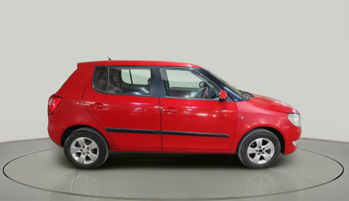 2011 Skoda Fabia ELEGANCE 1.6 MPI, Petrol, Manual, 1,16,677 km, exterior