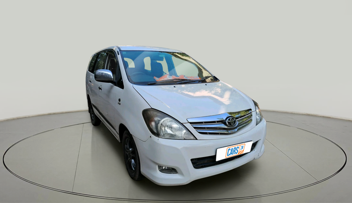 2011 Toyota Innova V 2.5 7 STR, Diesel, Manual, 2,61,437 km, exterior