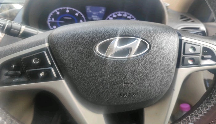 2012 Hyundai Verna FLUIDIC 1.6 CRDI SX, Diesel, Manual, 35,541 km, interior