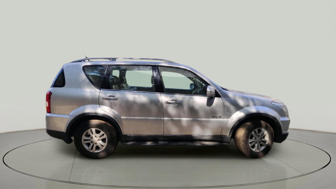 2015 Ssangyong Rexton RX7, Diesel, Automatic, 1,14,051 km, exterior