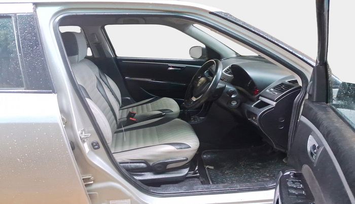 2013 Maruti Swift ZXI, Petrol, Manual, 58,129 km, interior