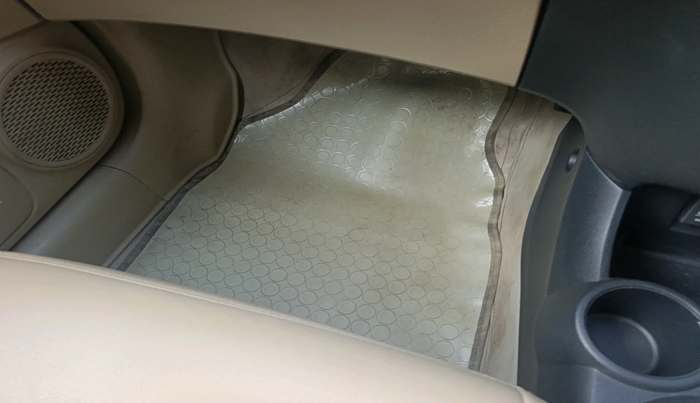 2015 Honda Mobilio 1.5L I-VTEC S, Petrol, Manual, 71,320 km, interior