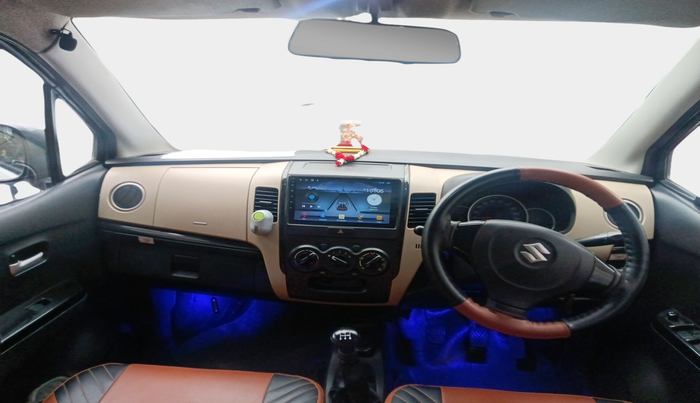 2017 Maruti Wagon R 1.0 VXI, Petrol, Manual, 73,144 km, interior