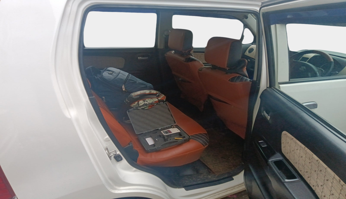 2017 Maruti Wagon R 1.0 VXI, Petrol, Manual, 73,144 km, interior