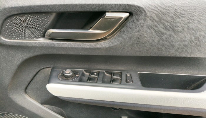 2023 Tata PUNCH CREATIVE  AMT, Petrol, Automatic, 20,271 km, interior