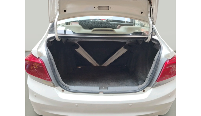 2013 Honda Amaze 1.5L I-DTEC S, Diesel, Manual, 1,24,627 km, exterior