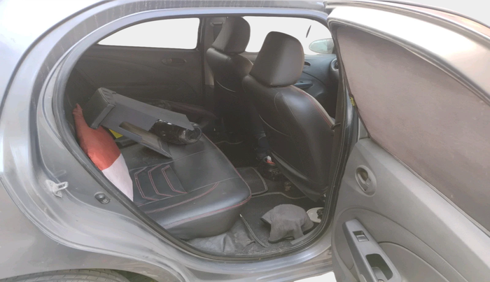 2012 Toyota Etios Liva G, Petrol, Manual, 85,327 km, interior