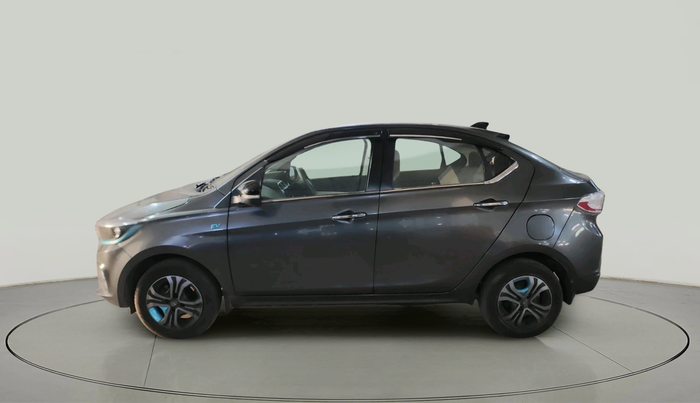 2022 Tata TIGOR EV XZ PLUS, Electric, Automatic, 37,831 km, exterior